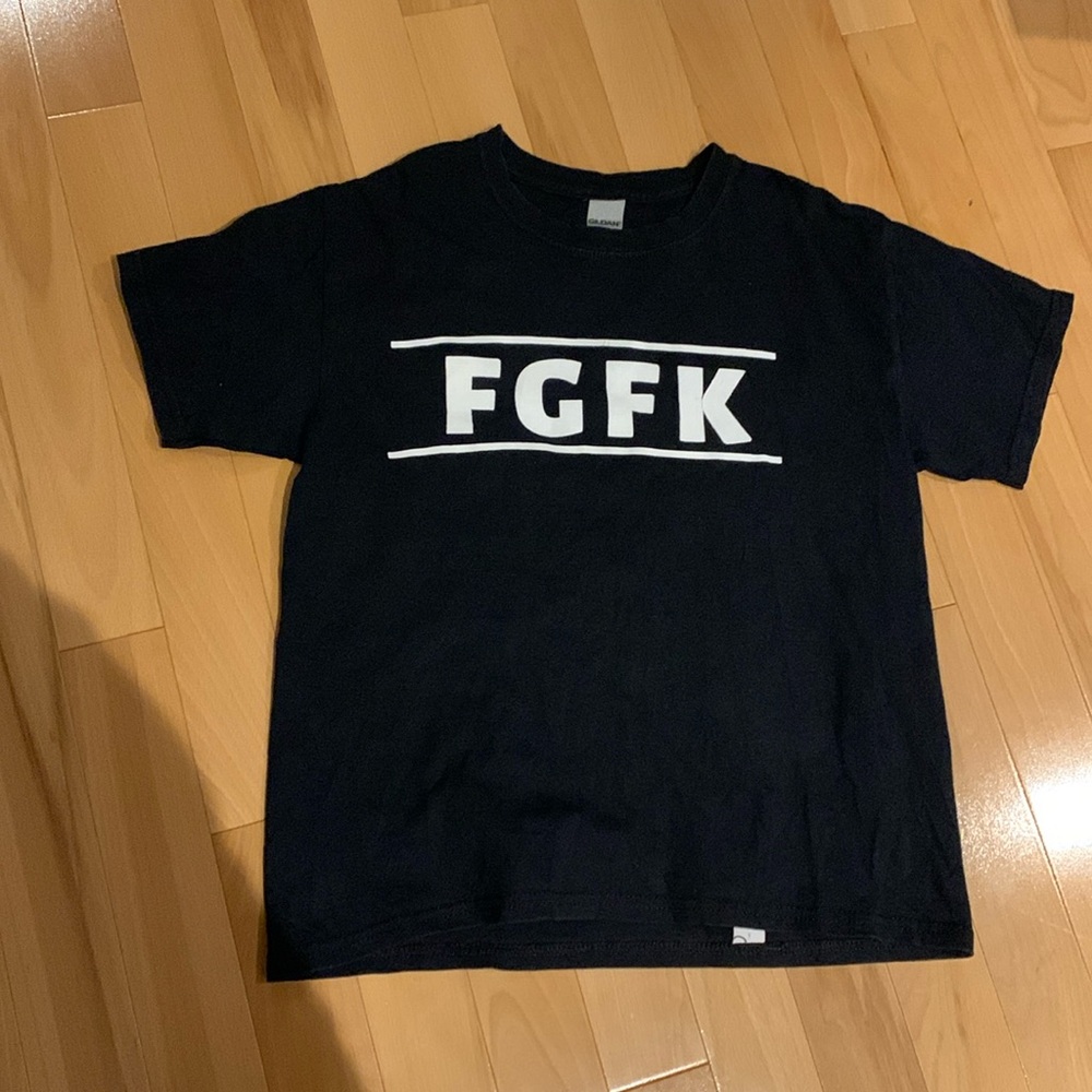 💥4for$20 Karate Black & White Short Sleeve Tee - size Youth M